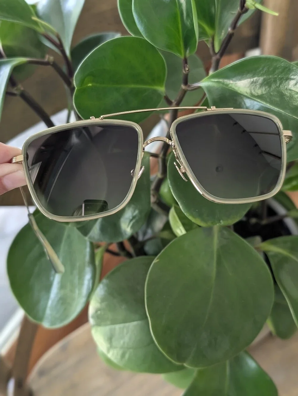 NWT Krewe Sunglasses Vail Selene